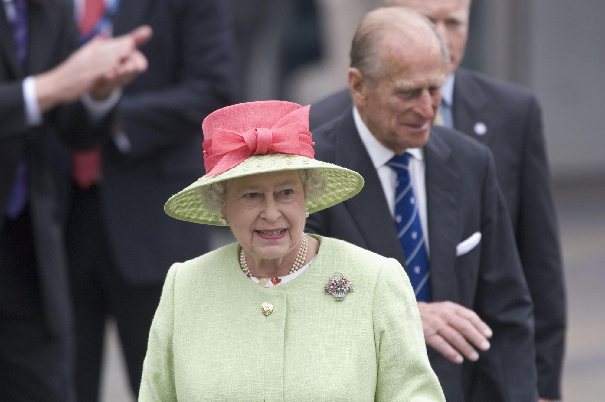 Королеве Елизавете ІІ - 95 лет: как менялся стиль Ее Величества на престоле