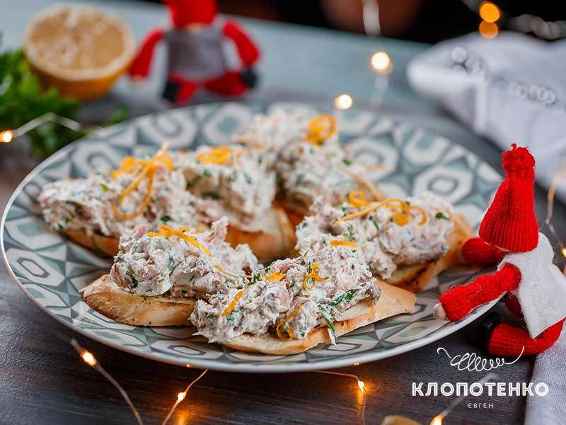 Закуски на новорічний стіл від Клопотенко: спробуйте приготувати!