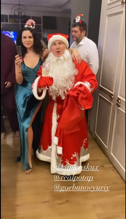 Осадчая в платье за 19 400 грн стала диджеем, а Дед Мороз Горбунов пошел по "валютным домам"