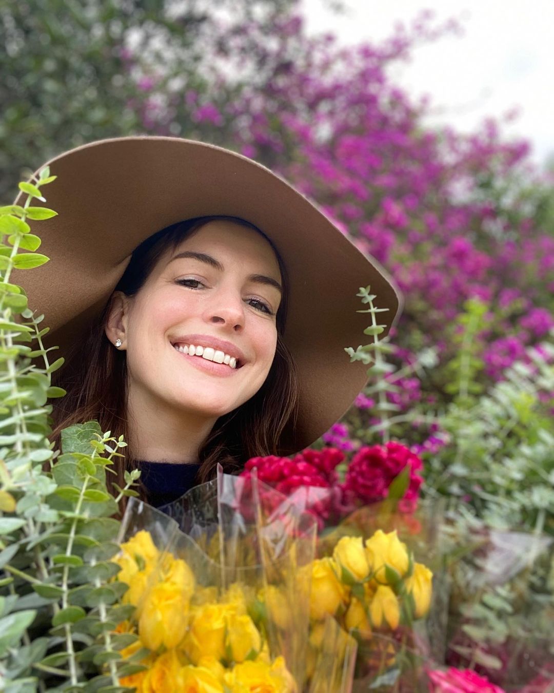 Instagram vs Реальність: 37-річна Енн Хетеуей показала, як виглядає в звичайному житті