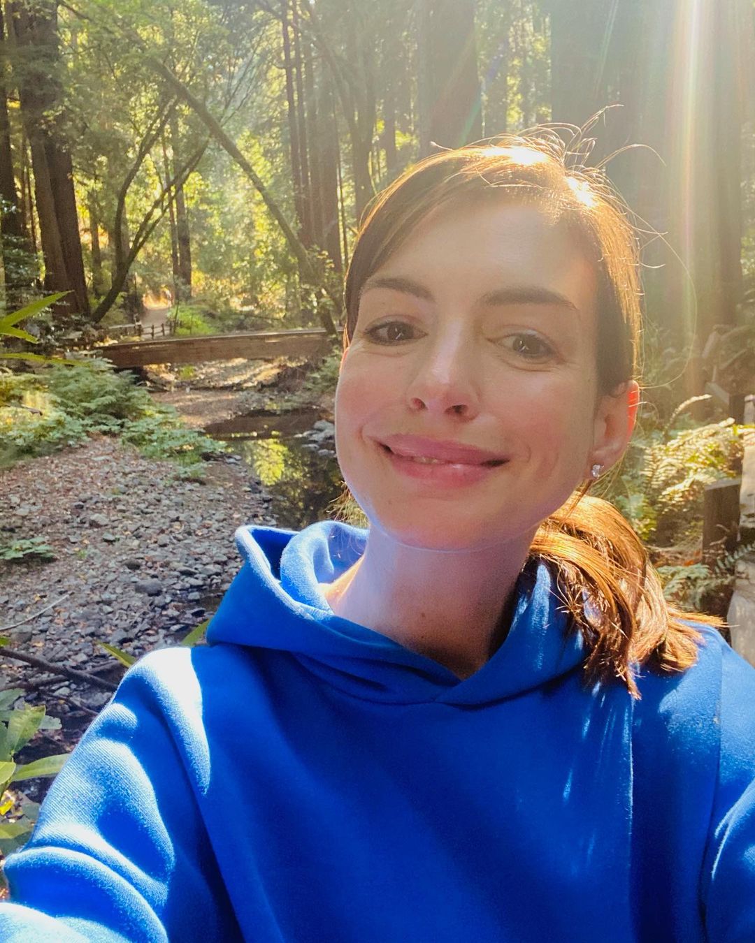 Instagram vs Реальність: 37-річна Енн Хетеуей показала, як виглядає в звичайному житті