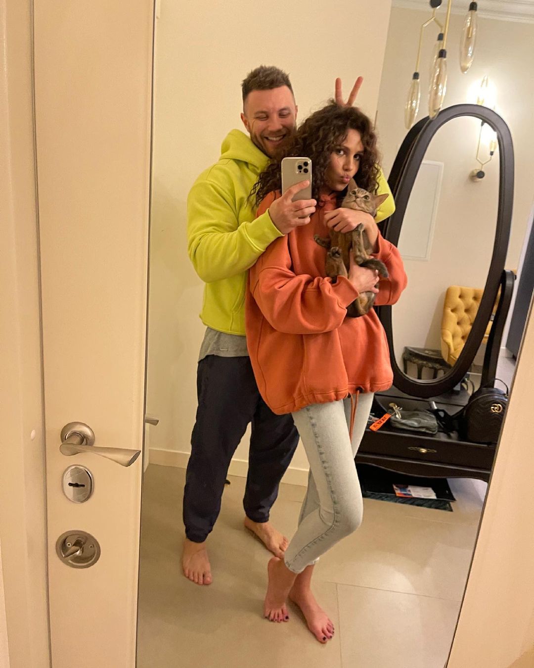 Розлучення Вакарчука, прощання з Чапкісом та інші гучні новини тижня