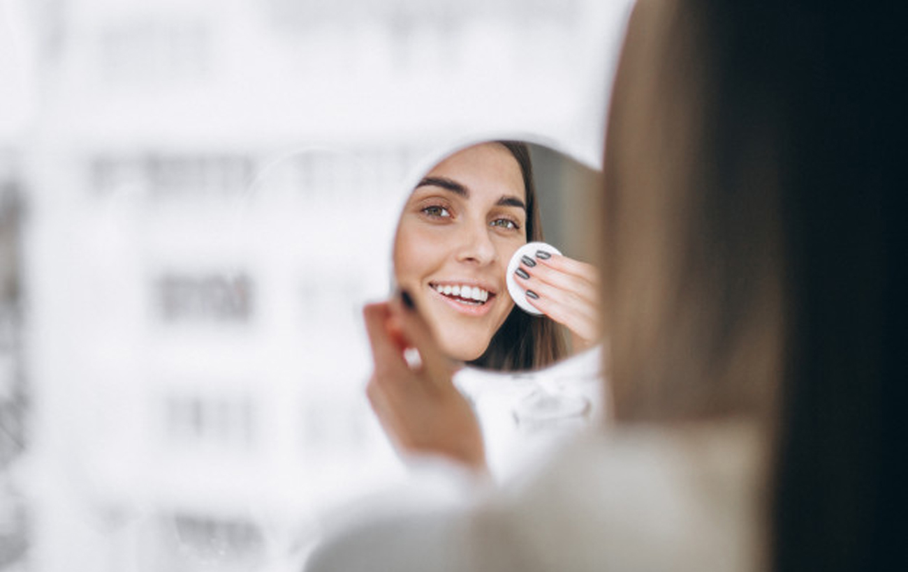 Названы продукты, которые восстанавливают и питают кожу лица