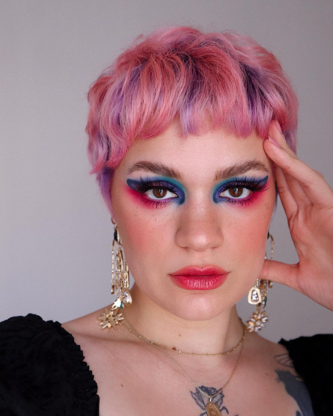 Макияж на Хэллоуин 2020: шикарные и простые варианты праздничного визажа