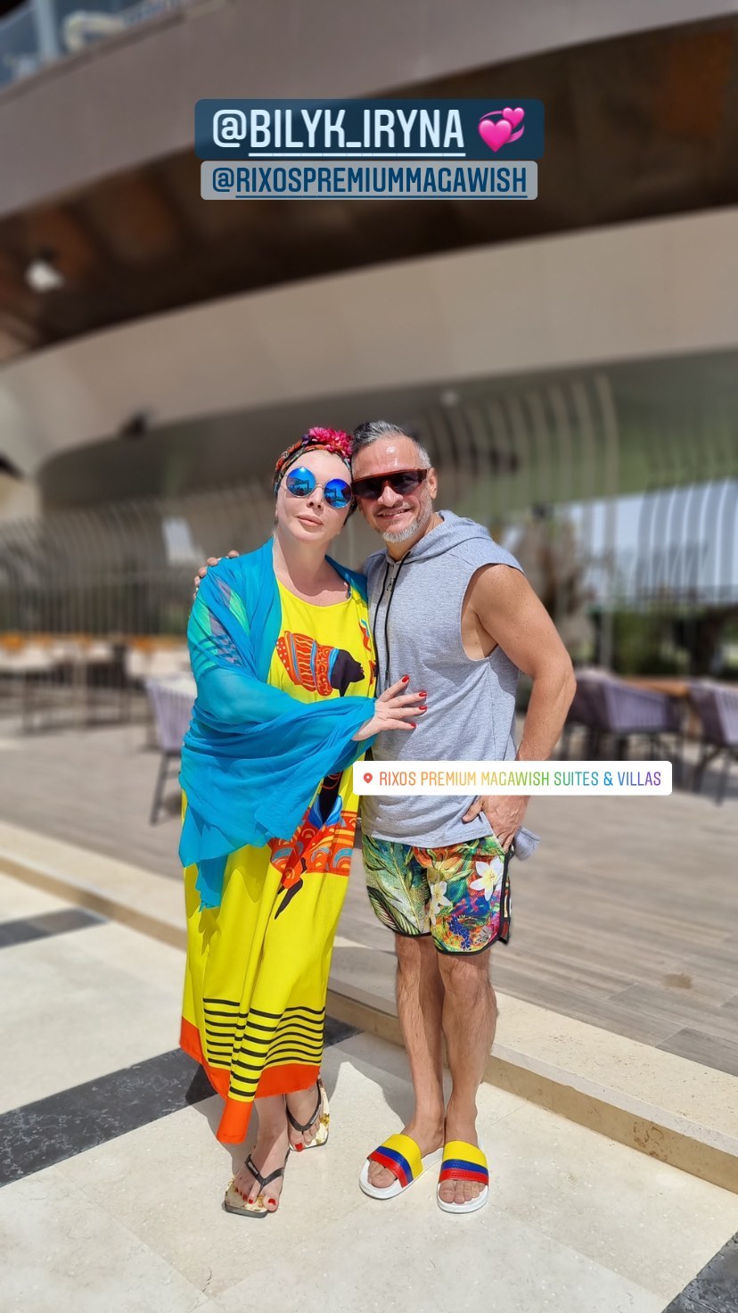 Ирина Билык без макияжа поразила внешним видом на известном курорте: не узнать