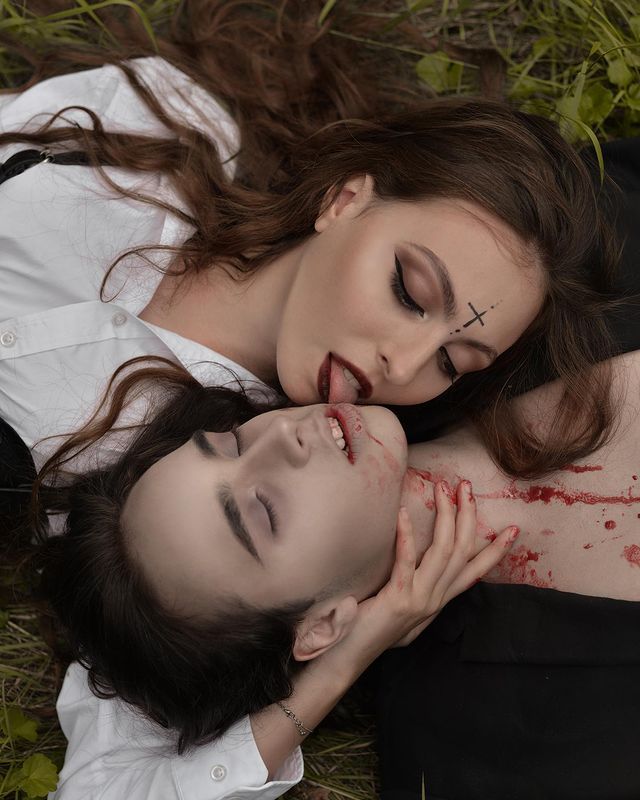 &quot;Гірше вже не буде&quot;: дочка Полякової спровокувала мережу &quot;вампірською романтикою&quot;