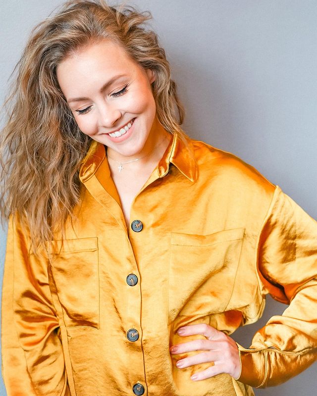 Быть достойной лучшего: Шоптенко раскрыла секреты женственности после рождения малыша