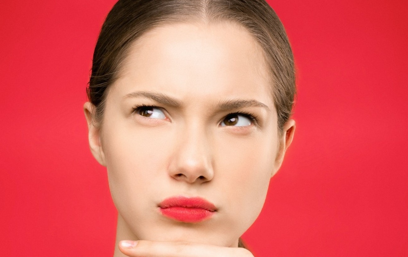 Без зморшок і набряків: топ-9 порад по догляду за шкірою навколо очей від косметолога