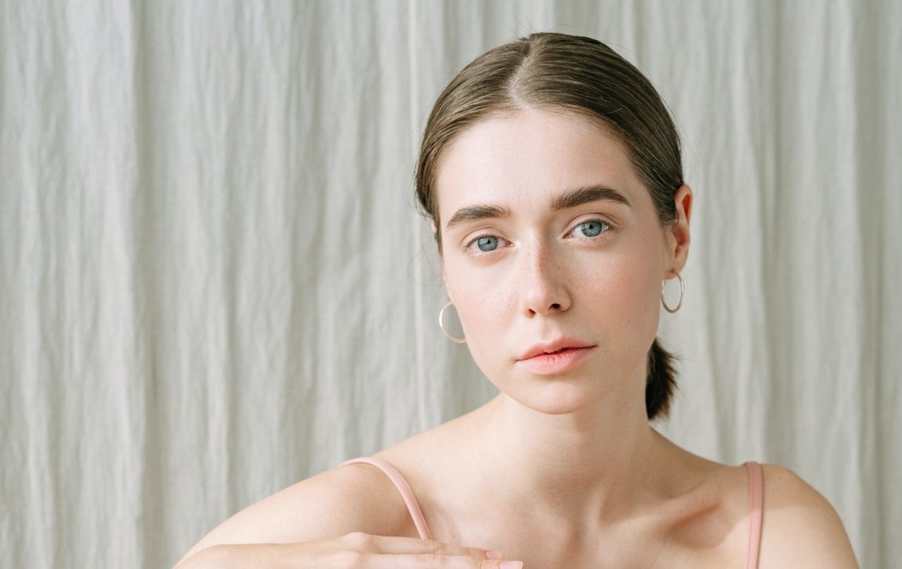 Как определить состояние кожи: косметолог дала подробную инструкцию