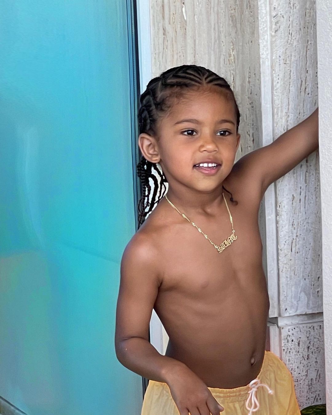 Татова копія: Кім Кардашьян захопила мережу красою підрослого сина від Каньє Уеста