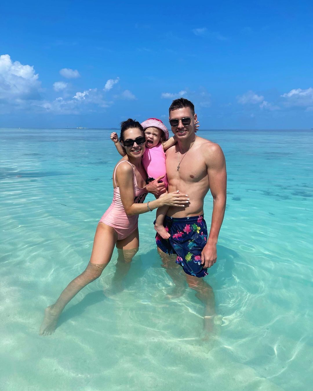 Гідна партія: спекотні фото дружин українських футболістів