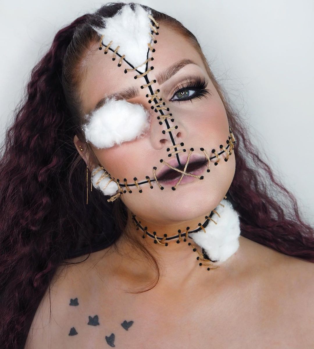 Макияж на Хэллоуин 2020: шикарные и простые варианты праздничного визажа