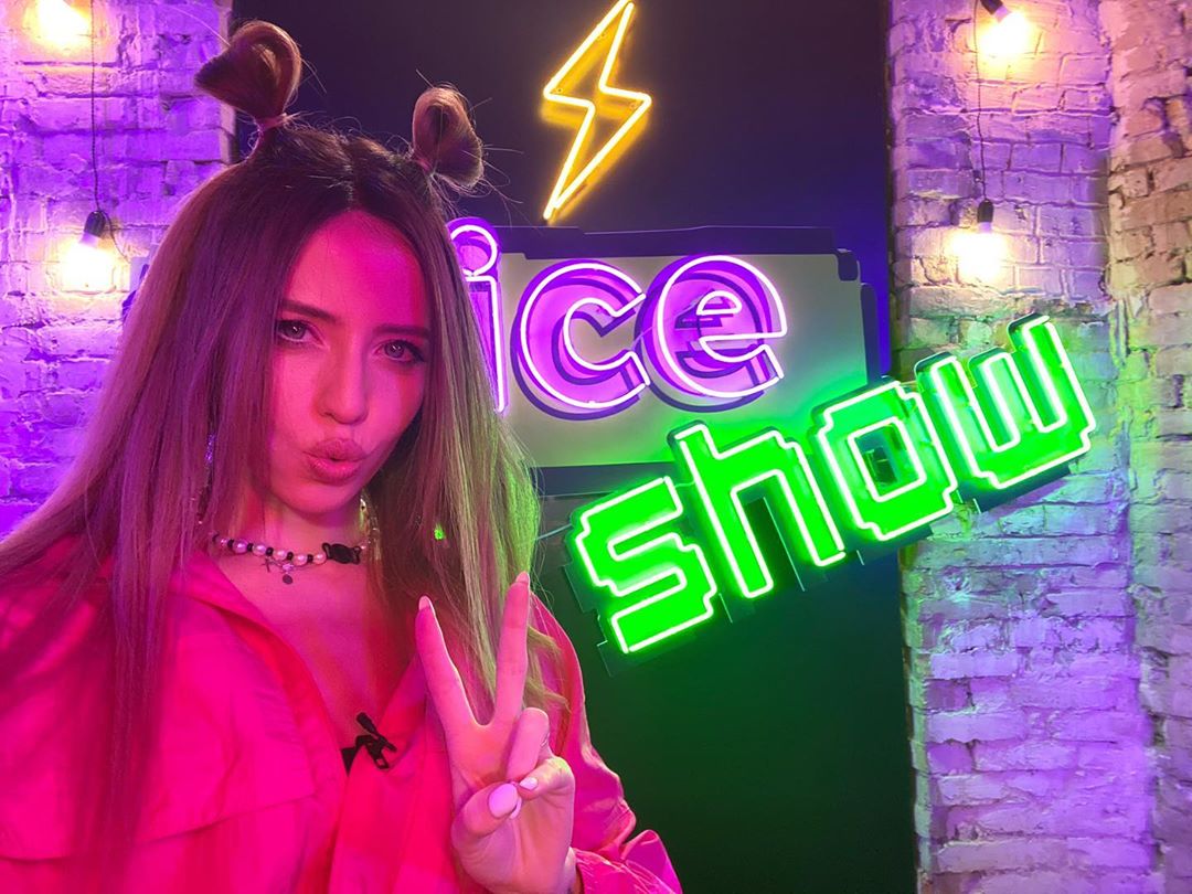 Ікона стилю: Надя Дорофєєва підкорила фанатів луком-&quot;мультяшкою&quot;