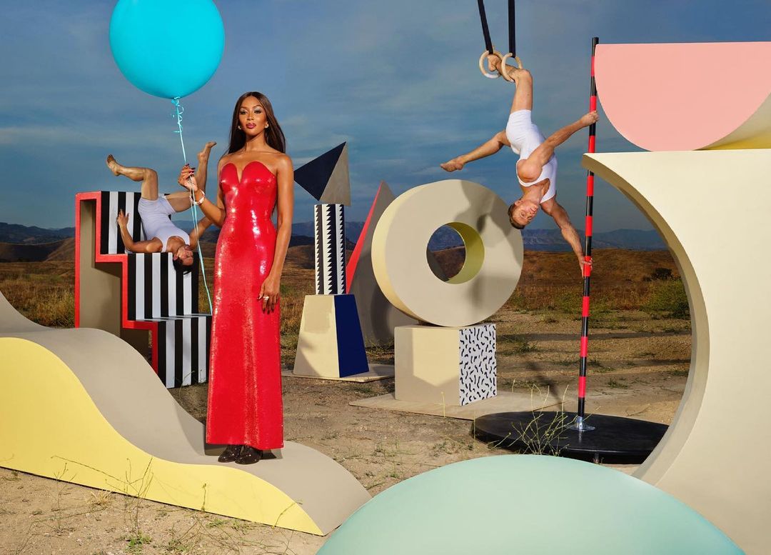 51-летняя Наоми Кэмпбелл показала идеальную фигуру в съемке для известного бренда