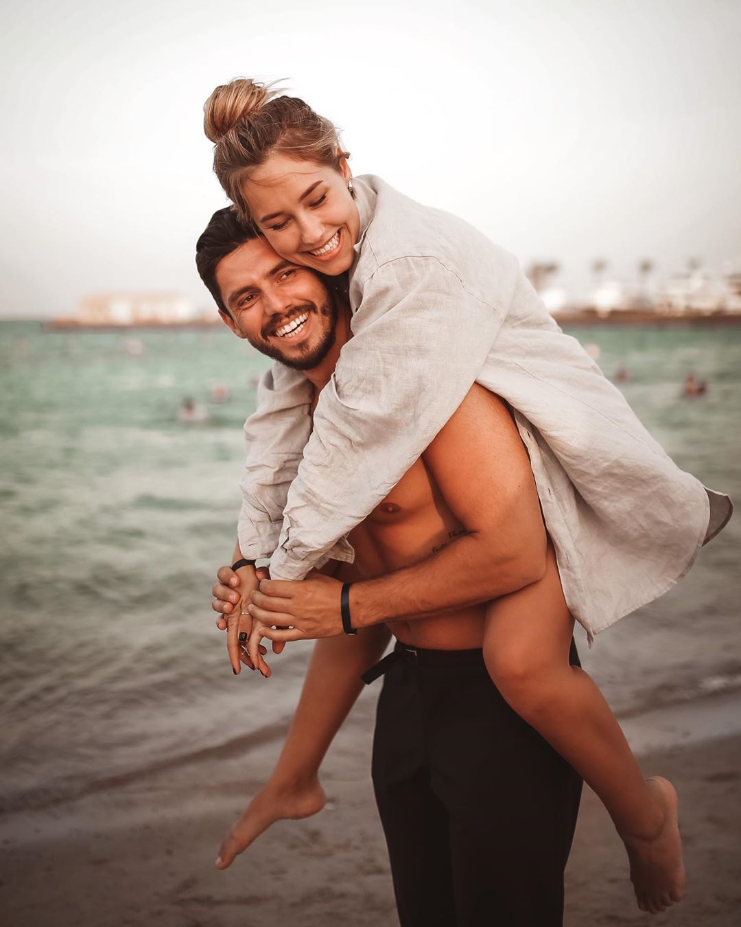 Троє буде: Холостяк-9 раптово заговорив про поповнення в родині