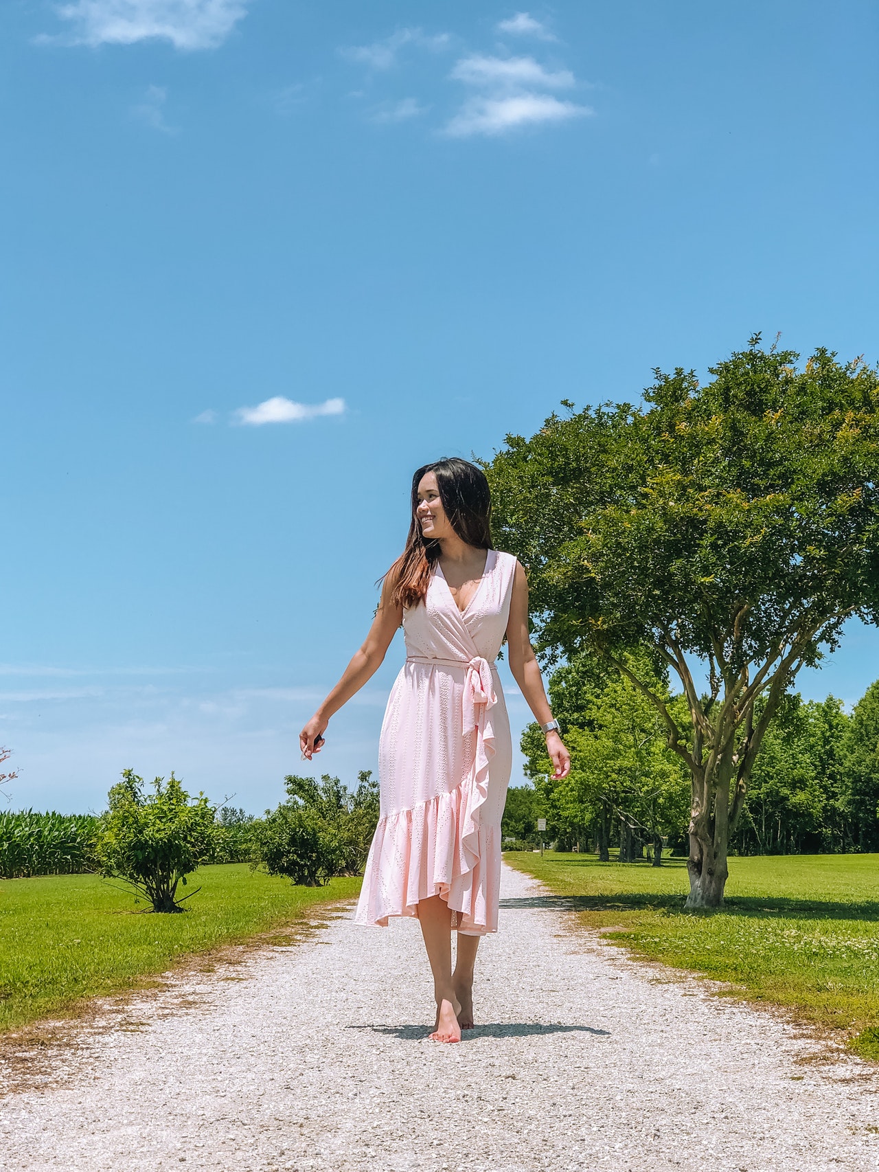 Лето в городе: как выглядеть стильно, когда за окном +30