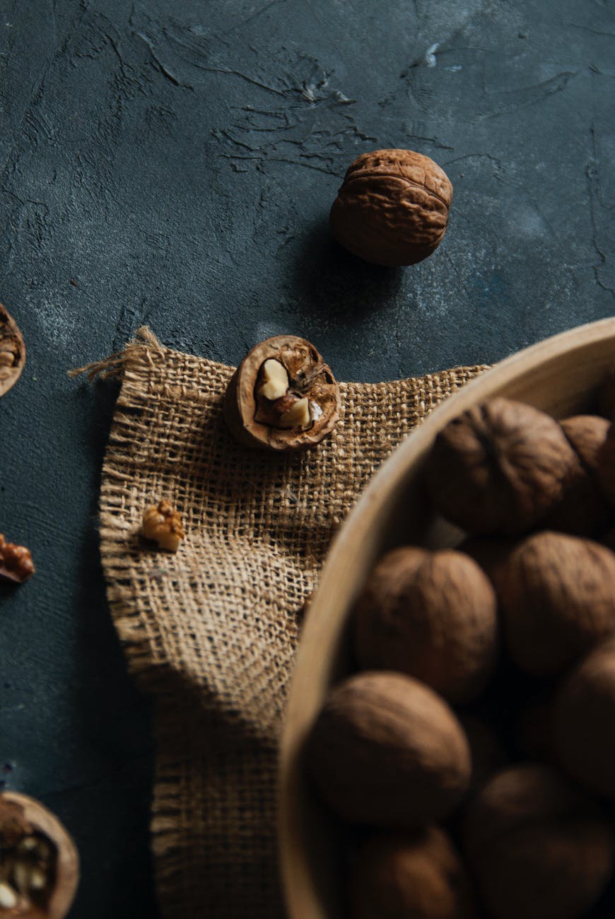 Секрет ідеальної фігури: дієтолог розповіла, чому від жирів не товстіють