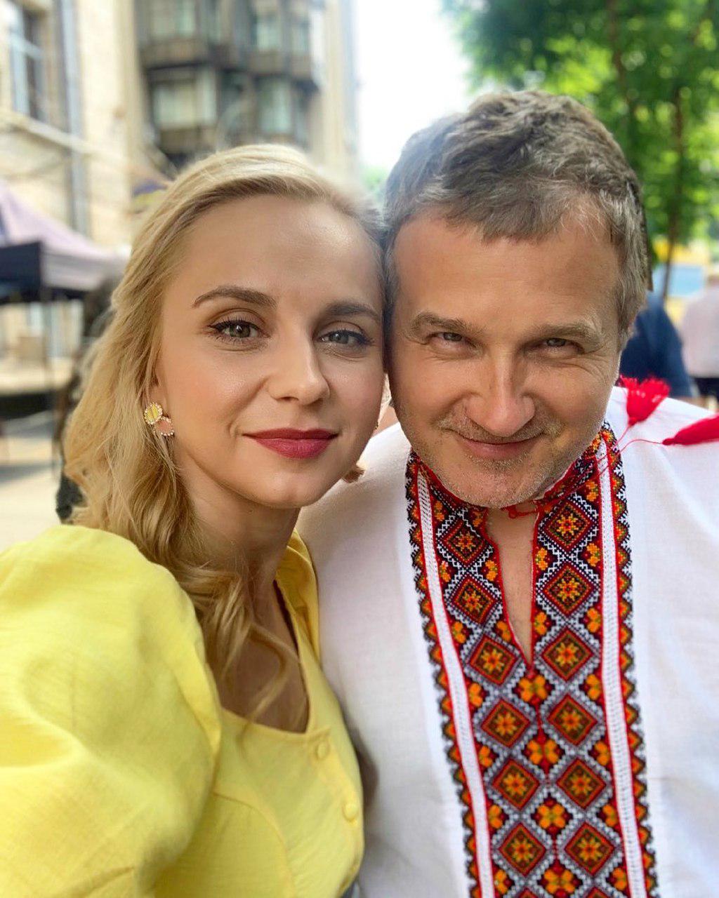 Красивые, искренние, талантливые! Ребрик восхитила сеть фото с Горбуновым