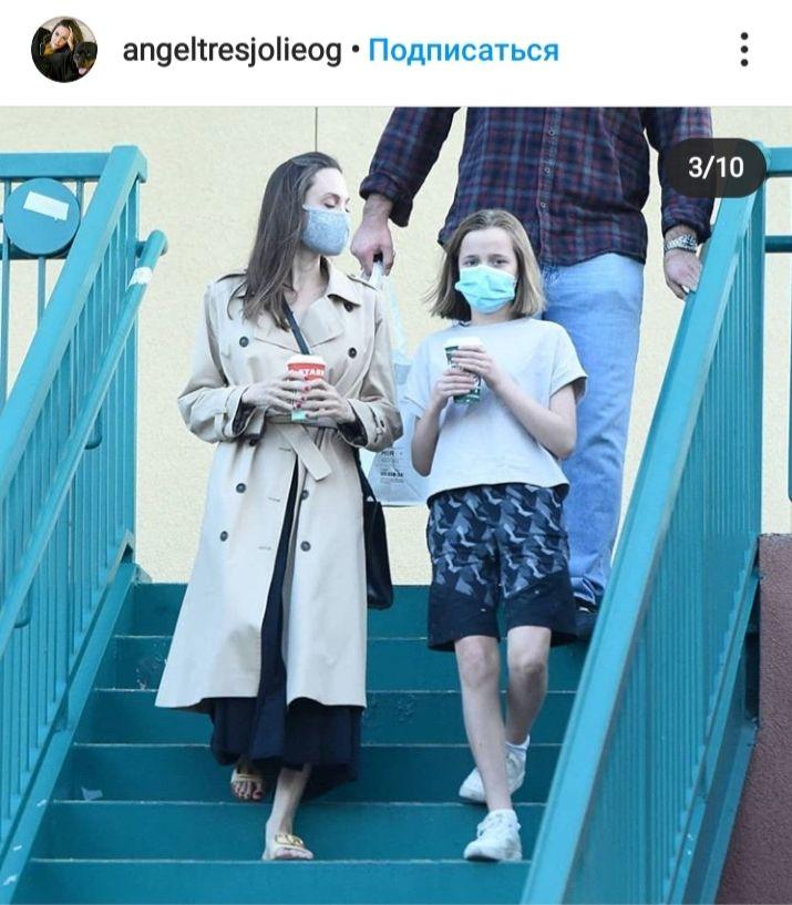 У пишній спідниці і тренчі: Анджеліна Джолі вийшла в світ у стильному вбранні