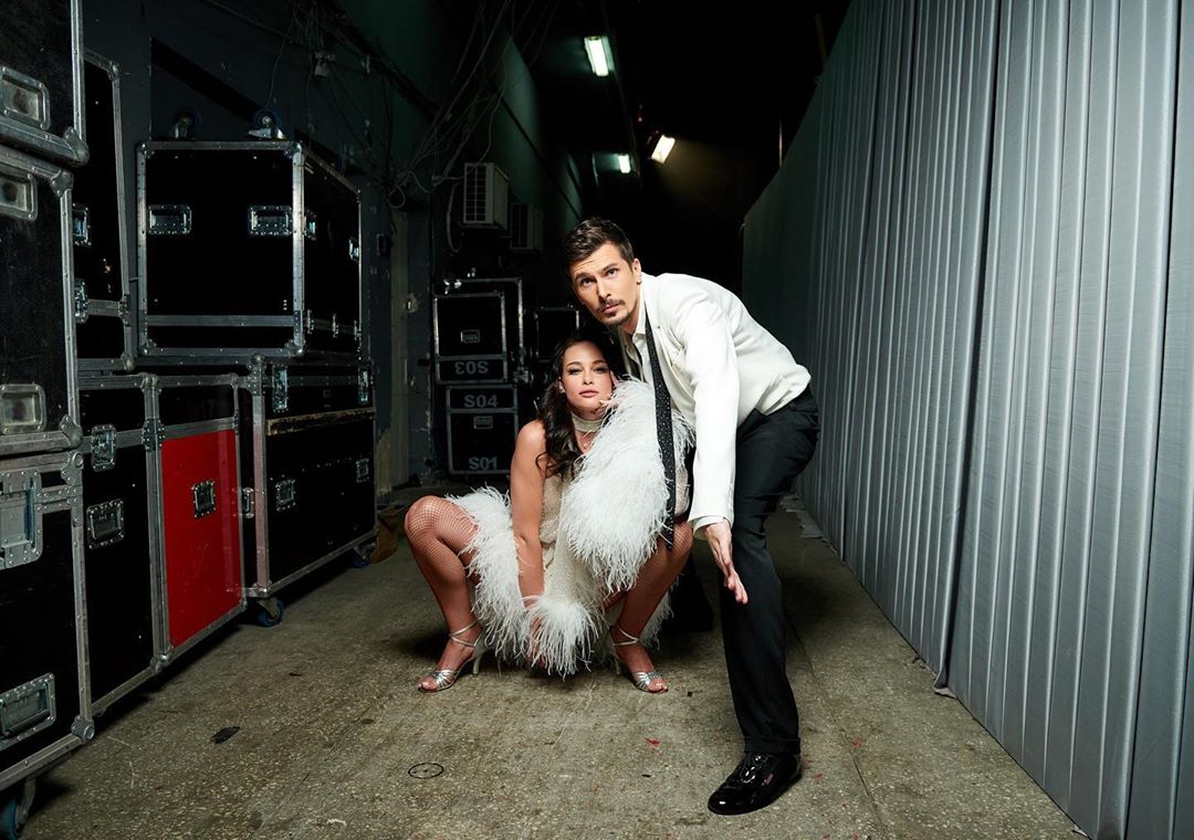 Позитив зі сльозами на очах висловився про шлюб та відповів на чутки про роман з Сахневич