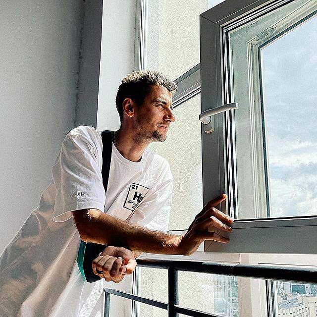 "Іноді довіра розкривається болем": Мішина після розриву з Еллертом висловилася про жіноче