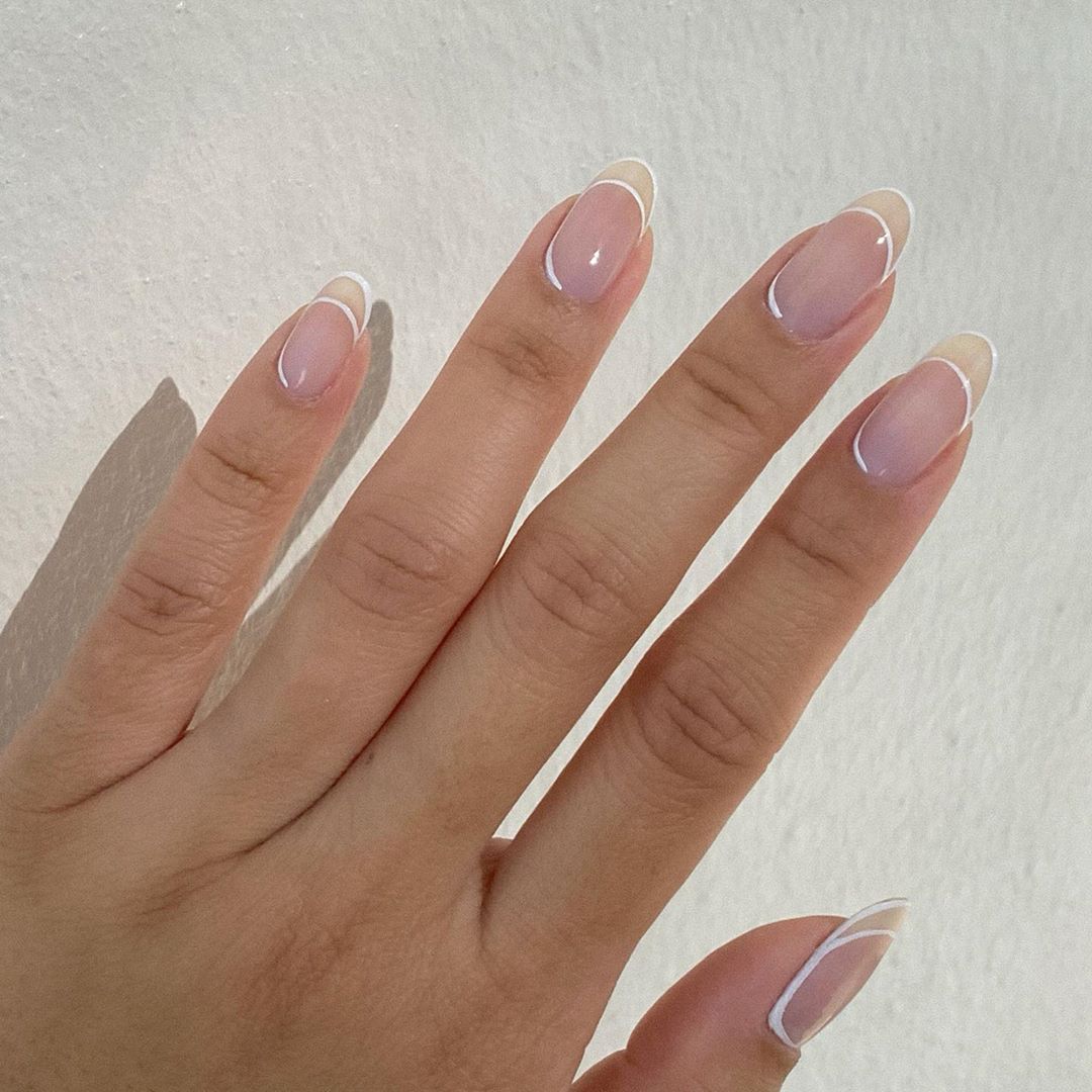 Топ-3 трендовых маникюра от знаменитостей, которые сделают эту осень ярче