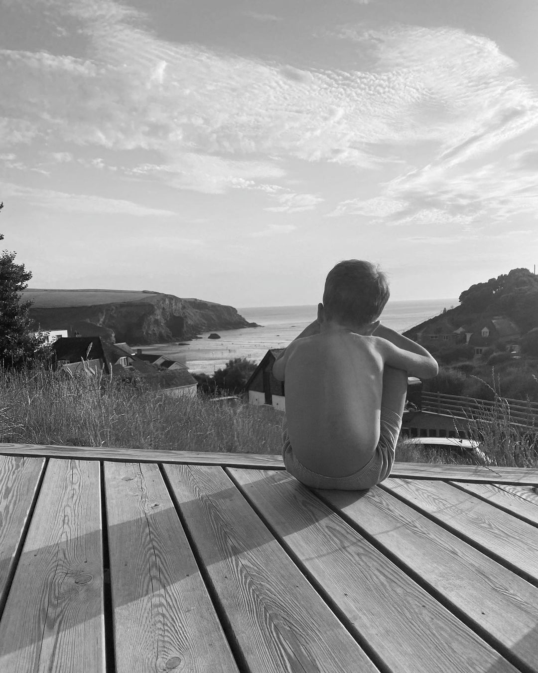 Растет красавцем: Роузи Хантингтон-Уайтли показала новые фото 4-летнего сына от Джейсона Стетхэма