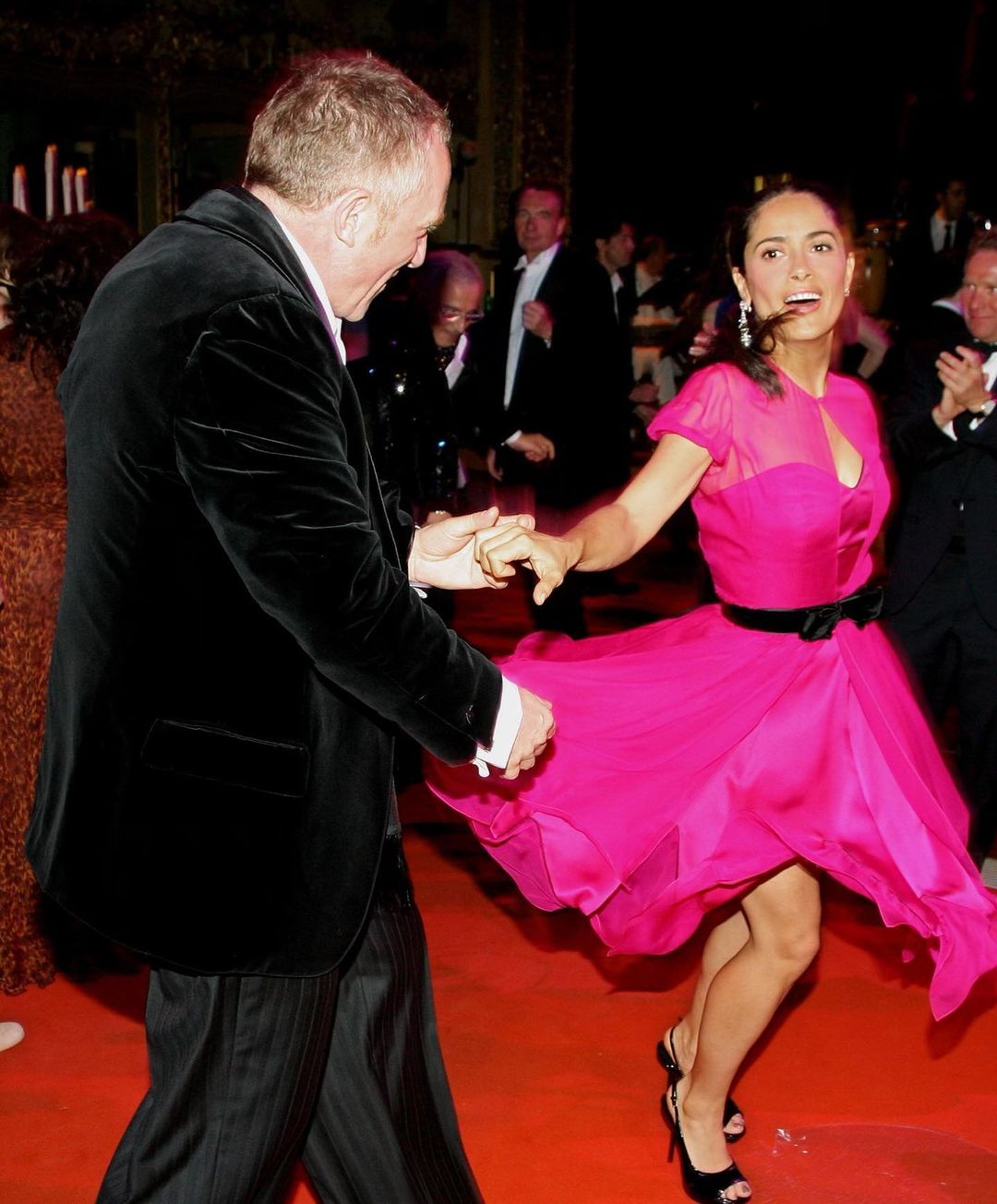 Ти мій дім: Сальма Хайек зворушила мережу ніжним освідченням у коханні чоловікові