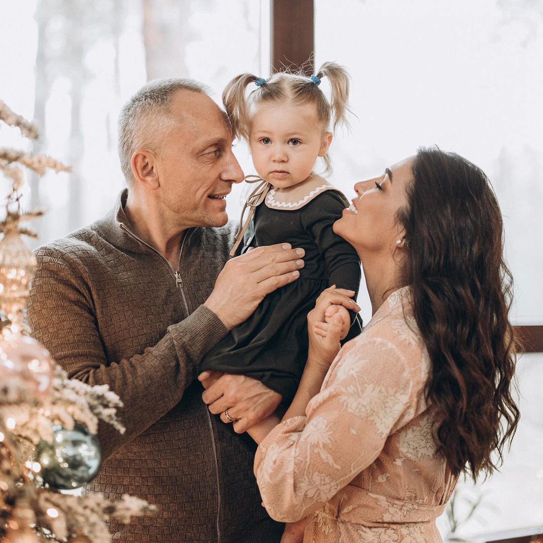 Санта Дімопулос розговорилася про ревнощі і різницю у віці з чоловіком