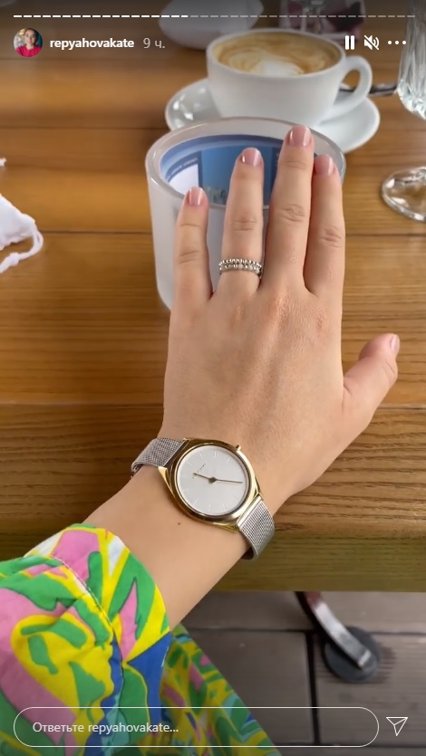 Беременная жена Виктора Павлика показала подарок от мужа на день рождения