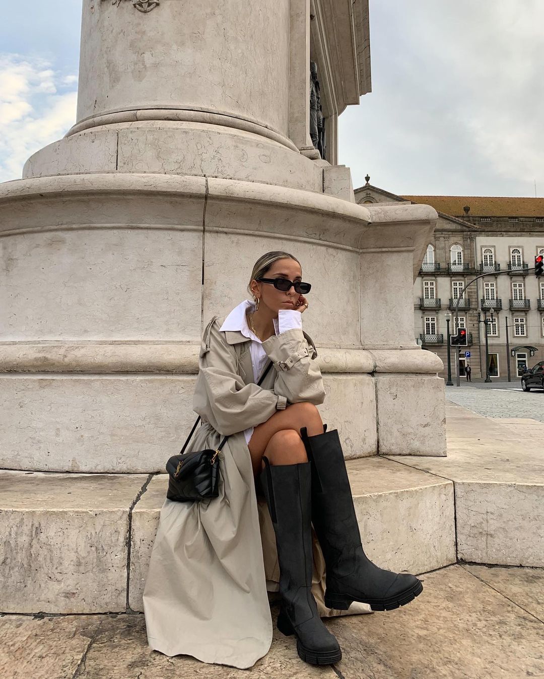 З чим носити тренчі восени 2020: ікони Instagtram показали найактуальніші луки