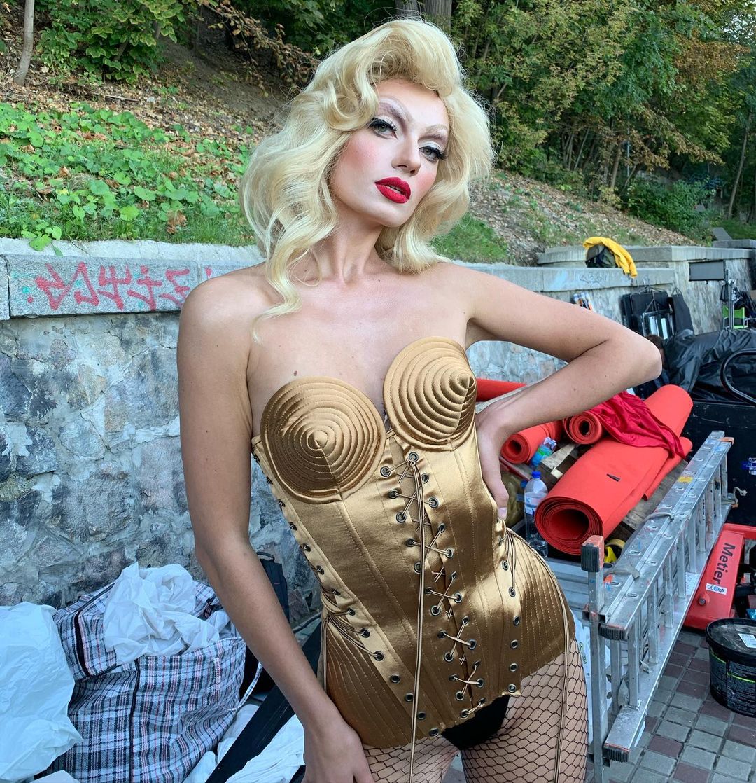 Стало известно, что происходит с шикарными костюмами после съемок ТВ-шоу