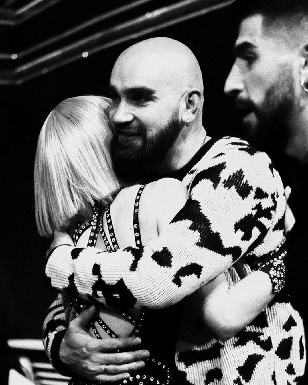 Слишком красивая: Юлия Санина восхитила сеть стильным каре