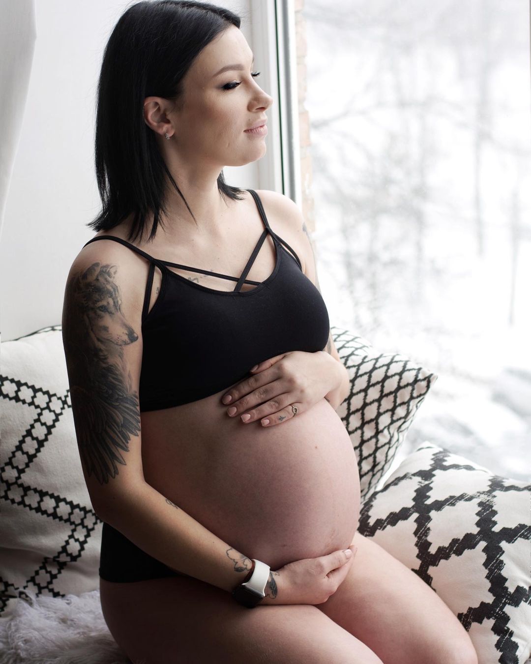 Не сказала даже мужу: Приходько пояснила, почему перед родами написала завещание