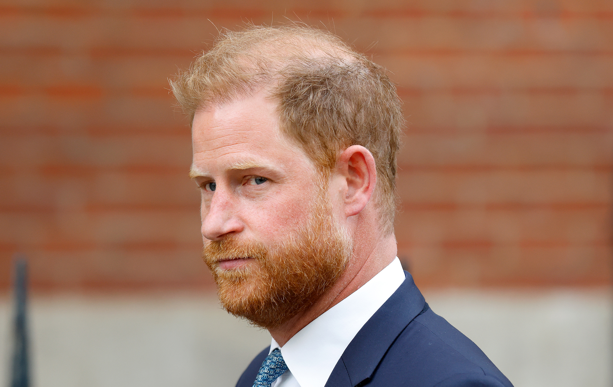 Принц Гаррі про зустріч із батьком: "Основна увага тепер має бути на моєму татові"