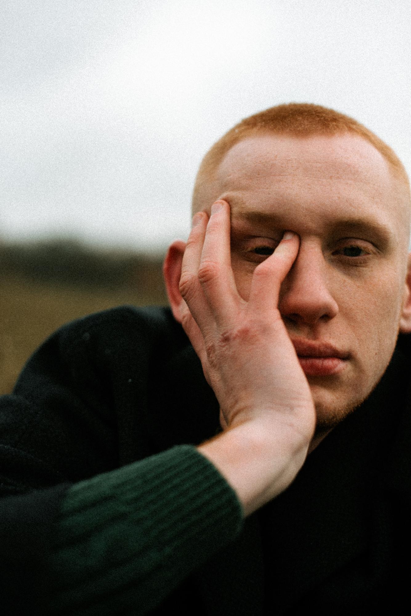 Один з найвпізнаваніших українських акторів розповів про дружину-героїню і зміни в житті після народження дитини