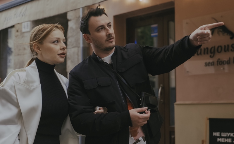 Тіна Кароль і Ivan NAVI влаштували романтику у Львові під українську пісню: ніжне відео