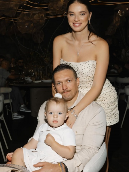Family goals: Usyk's wife shares adorable shots with her kids and husband