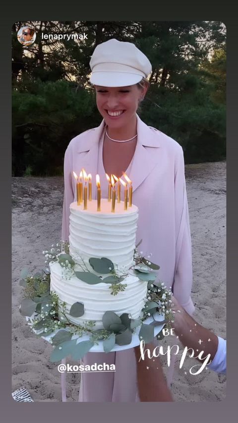 Именинница Осадчая устроила веселый девичник с Каменских, Астафьевой и Ефросининой