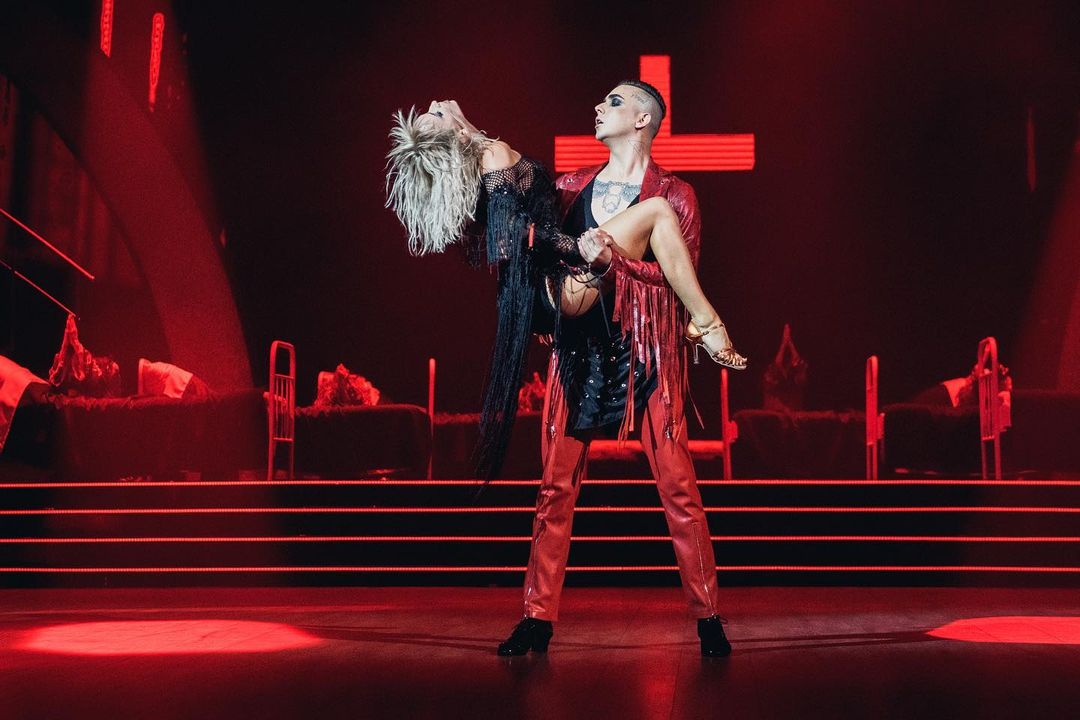 Пошло и безвкусно: Гвоздева жестко раскритиковала MELOVIN'а и его партнершу на &quot;Танцах&quot;