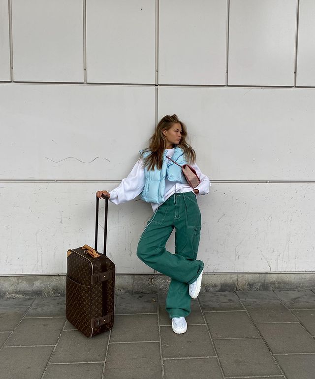 Топ-7 моделей: стиліст показала найактуальніші джинси на осінь