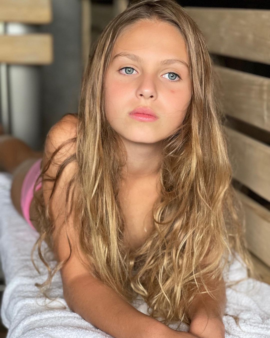 "Моя Амазонка": Оля Полякова показала редкие фото младшей дочери в ее первый юбилей