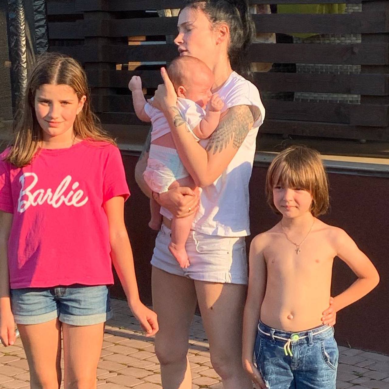 Копія мами: Анастасія Приходько вразила неймовірною схожістю з дочкою