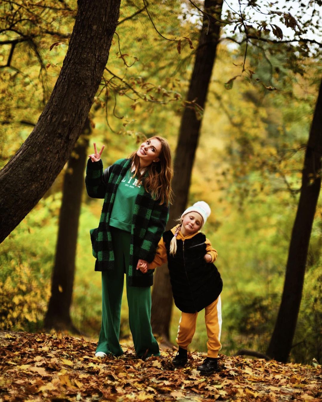 Зроблені з любов'ю: Слава Камінська показала сімейну ідилію очима екс-чоловіка