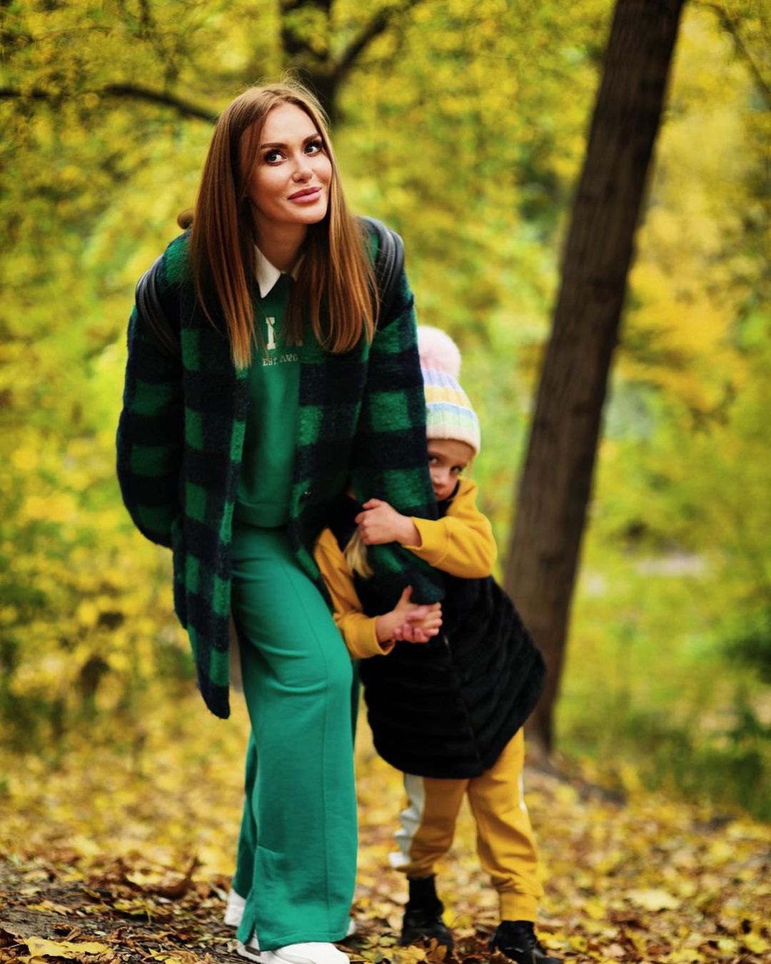 Зроблені з любов'ю: Слава Камінська показала сімейну ідилію очима екс-чоловіка