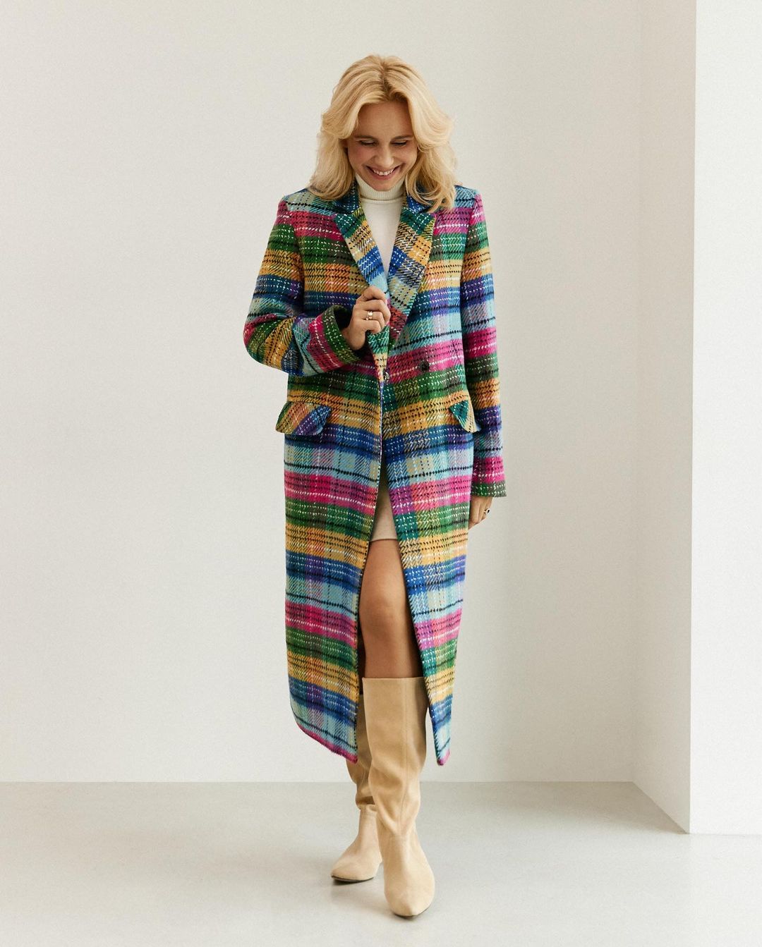 Лілія Ребрик створила колекцію одягу і сама приміряла стильні вбрання