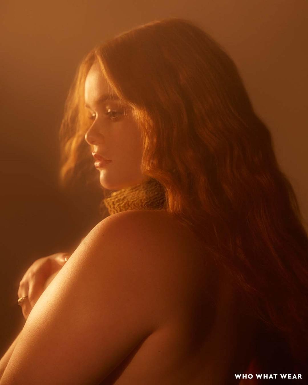 Со страниц романа: звезда &quot;Эйфории&quot; Барби Феррейра удивила образом для обложки глянца