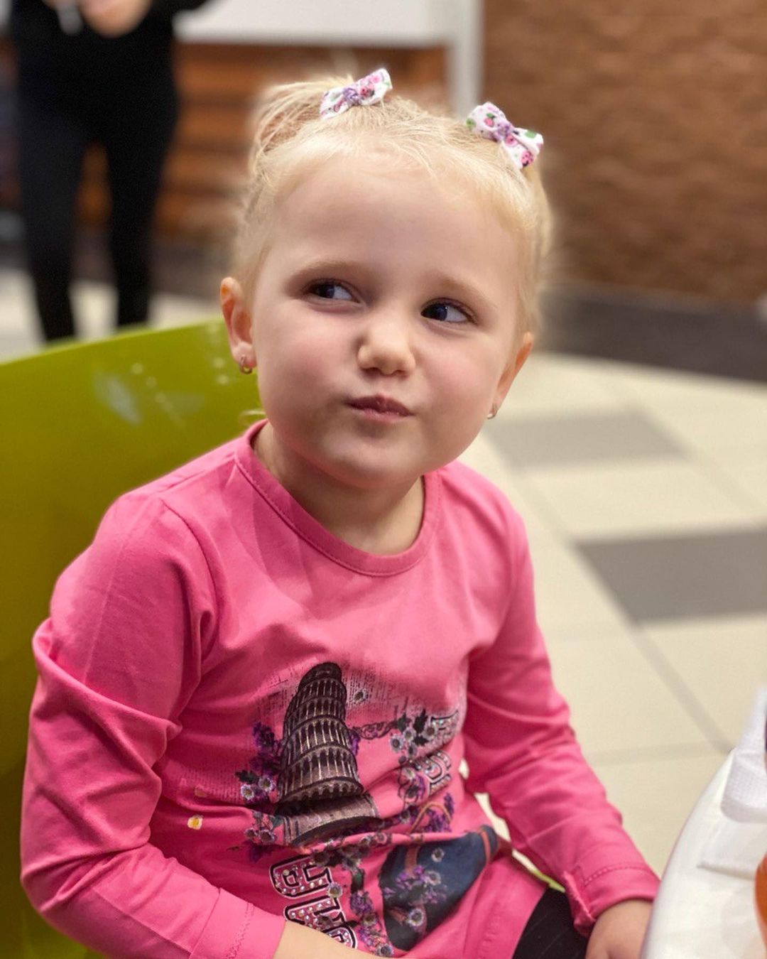 Маленька копія мами: Слава Камінська зворушила милими фото дочки-іменинниці