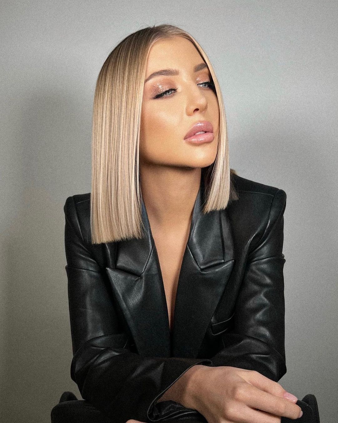 "Жидкий боб": стилисты показали самую многообещающую прическу 2022