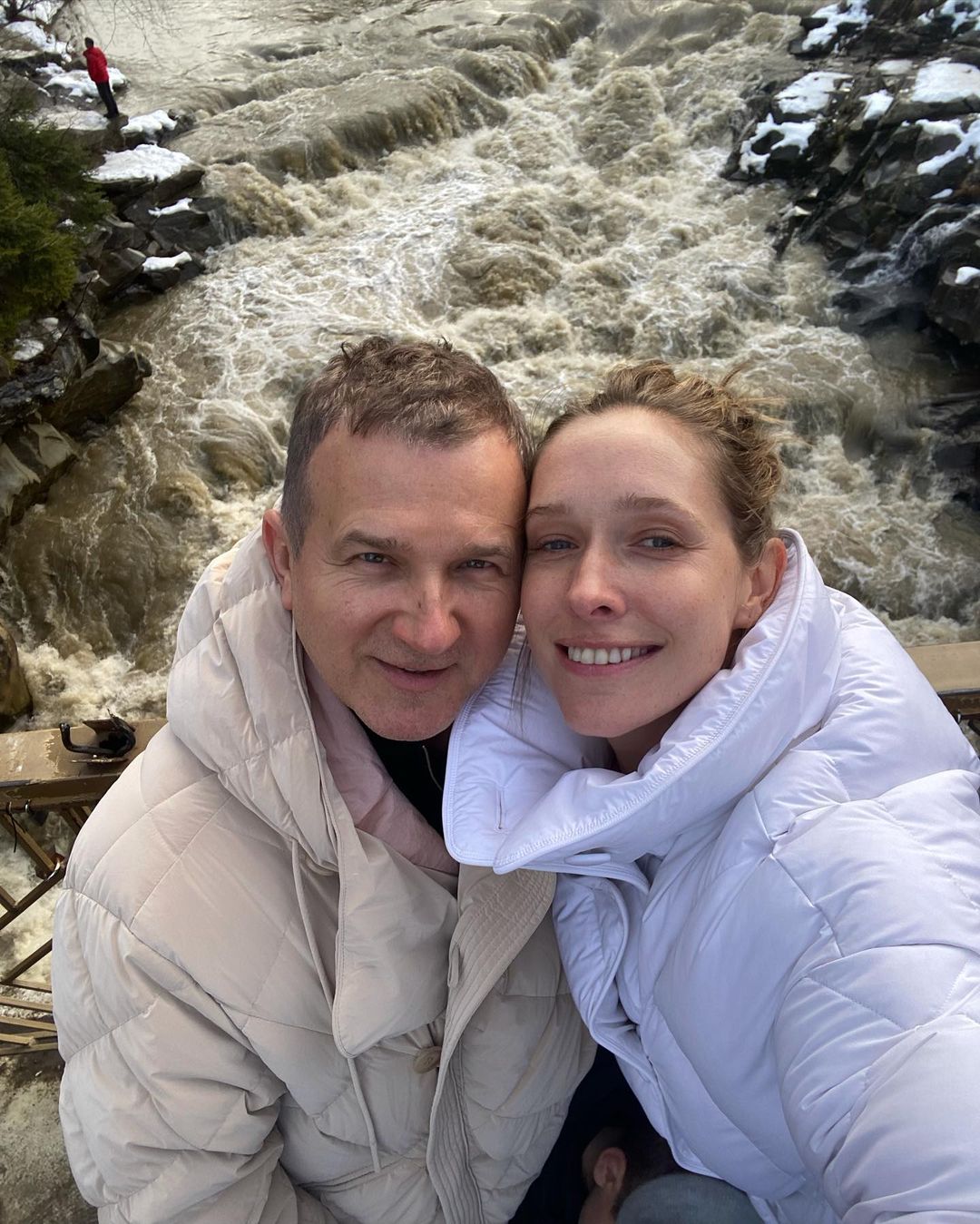 Гуцульский привет: Осадчая и Горбунов очаровали карпатской романтикой